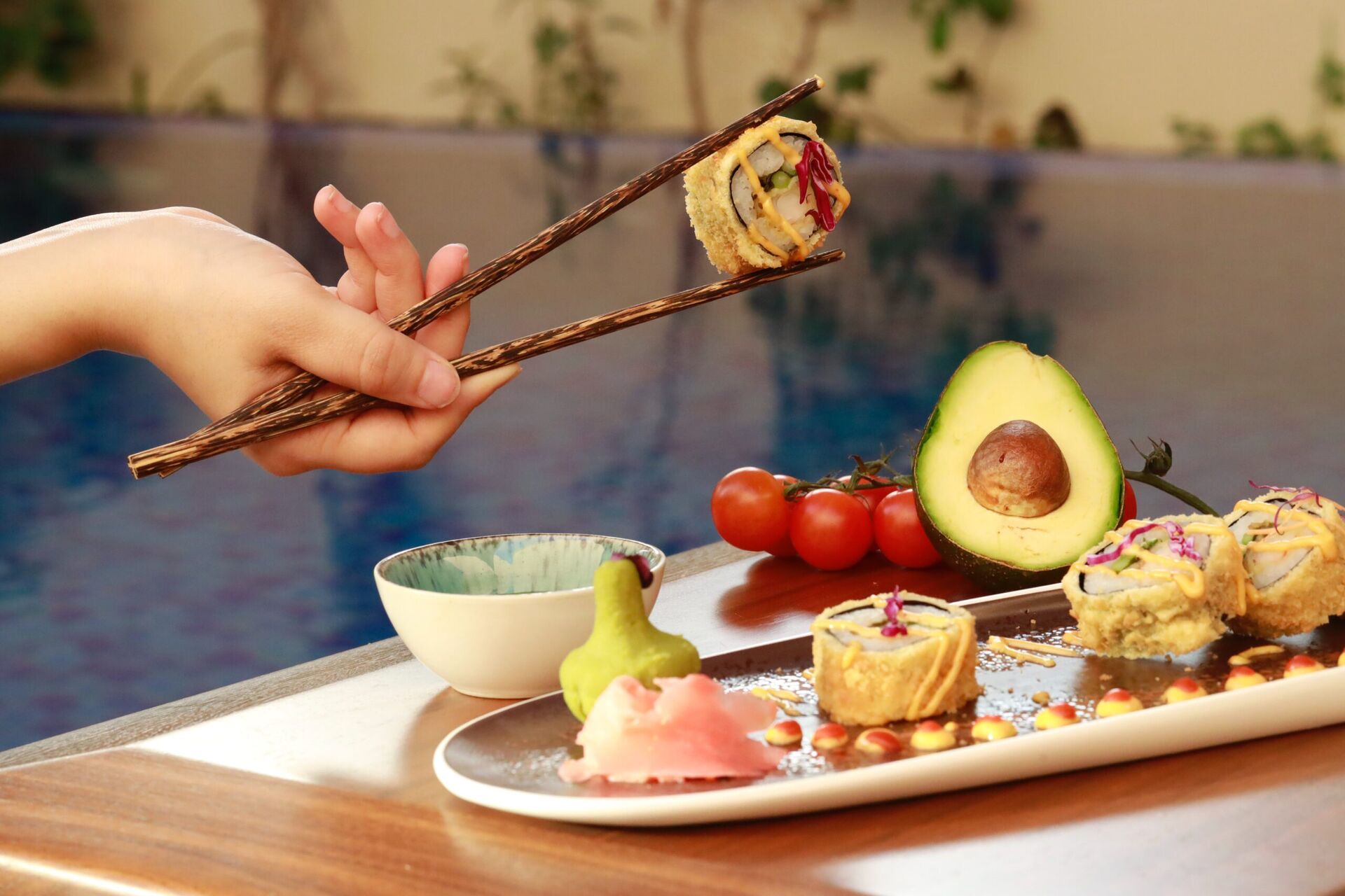 Odkryj tajemnice kuchni japońskiej - tradycyjne przepisy sushi i tempury